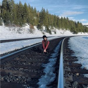 Meet your Posher, Daniella